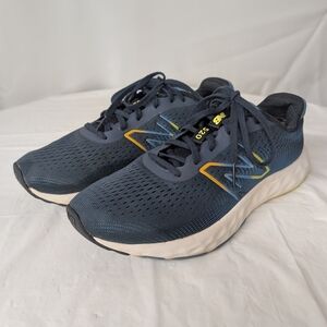 New Balance 520 V8 Men's Running Shoes Men's Size 9.5 Blue